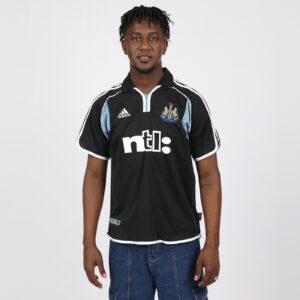 2000-01 Newcastle Away